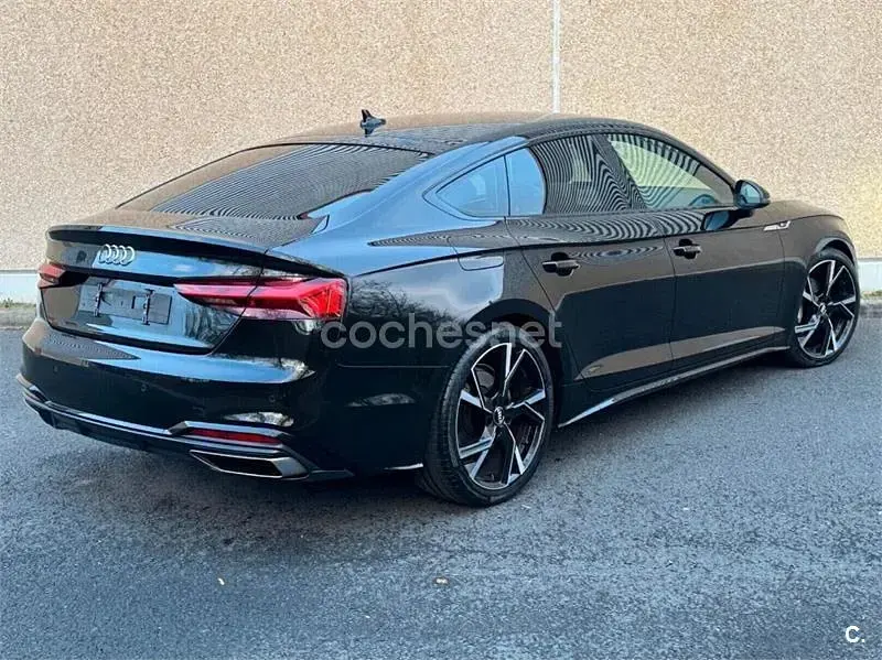 Usado Audi A5 Sportback 190 CV (139 kW) 2020 Gris / plata Utilitario