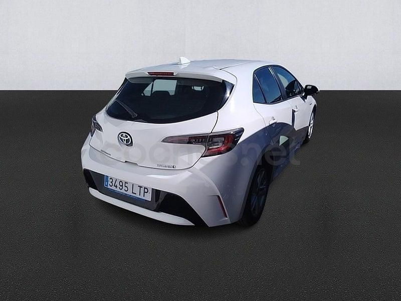 Usado Toyota Corolla Business Edition 122 CV (89 kW) 2021 Blanco Berlina