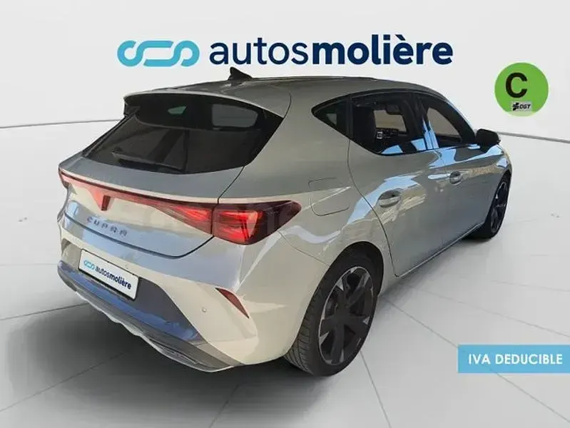 Usado Cupra Leon 150 CV (110 kW) 2024 Gris / plata Berlina