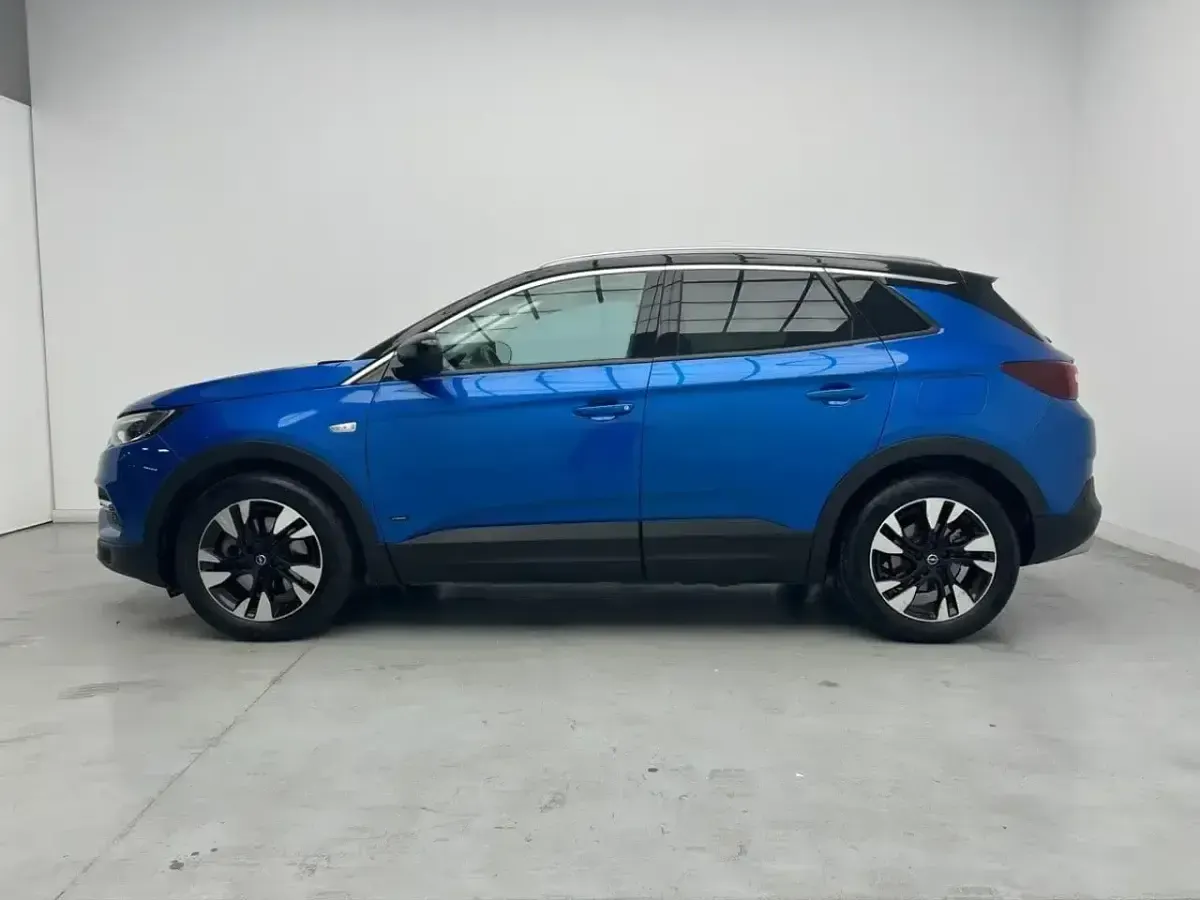 Usado Opel Grandland X Ultimate 224 CV (164 kW) 2021 Azul SUV