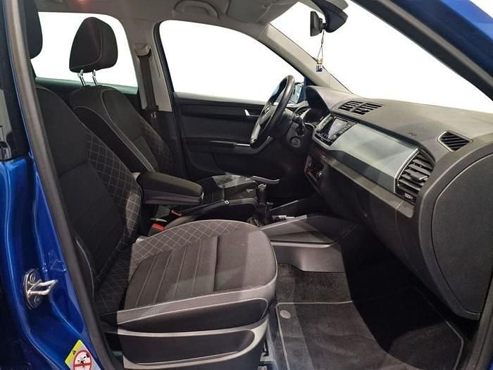 Usado Skoda Fabia Ambition 95 CV (69 kW) 2021 Azul