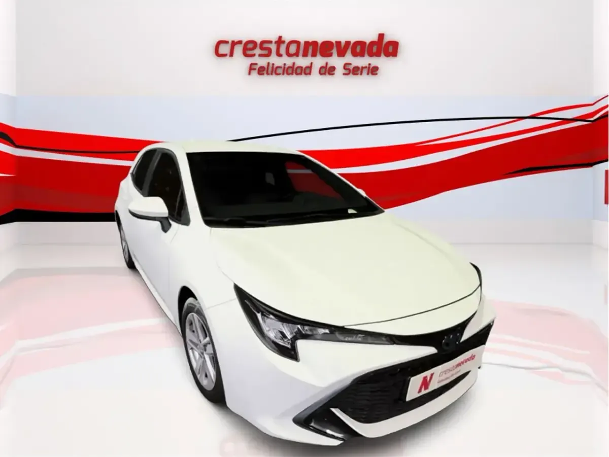 Usado Toyota Corolla Active 122 CV (89 kW) 2022 Rojo