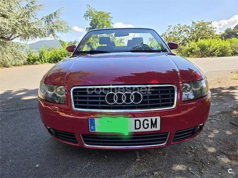 Usado Audi A4 Cabriolet 163 CV (119 kW) 2005 Rojo Descapotable