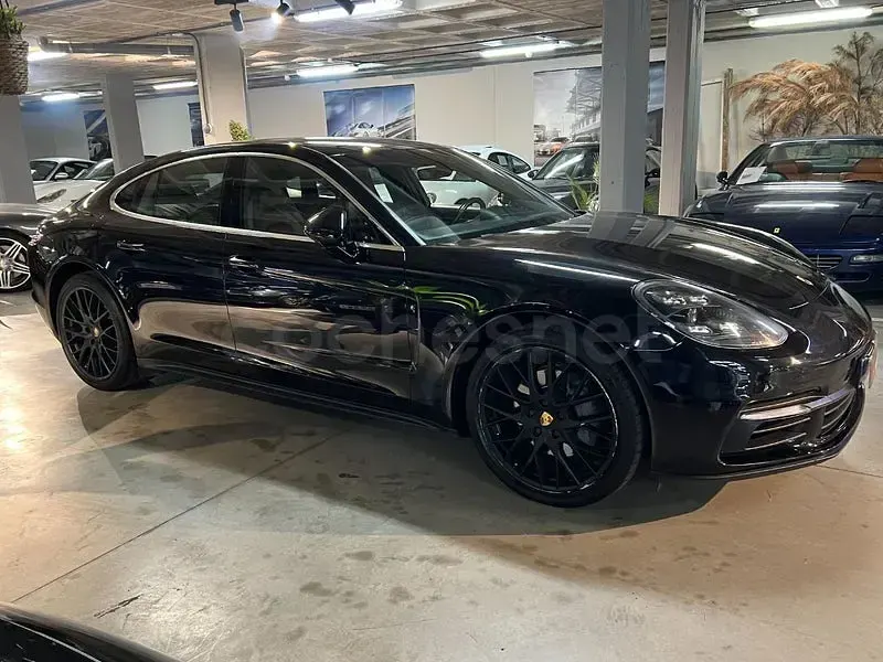 Usado Porsche Panamera 4S 422 CV (310 kW) 2016 Negro Utilitario