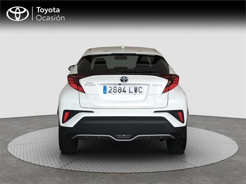 Usado Toyota C-HR Advance 122 CV (89 kW) 2022 Blanco SUV