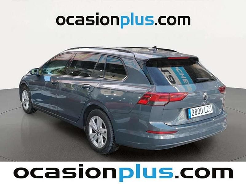 Usado VW Golf VIII Life 116 CV (85 kW) 2021 Gris Familiar