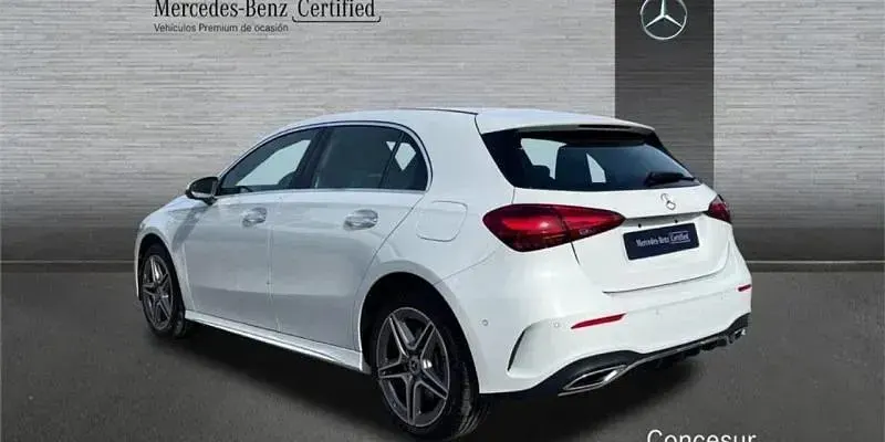 Usado Mercedes A200 150 CV (110 kW) 2023 Blanco Berlina