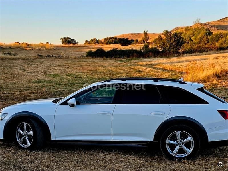 Usado Audi A6 Allroad 286 CV (210 kW) 2021 Blanco Familiar