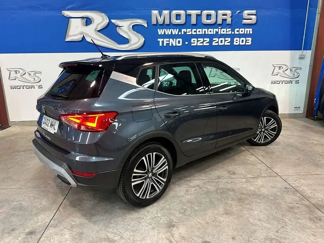 Używany Seat Arona Xperience 110 KM (80 kW) 2023 Szary SUV