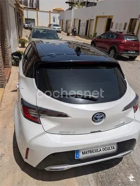 Usado Toyota Corolla 180 CV (132 kW) 2019 Blanco Berlina