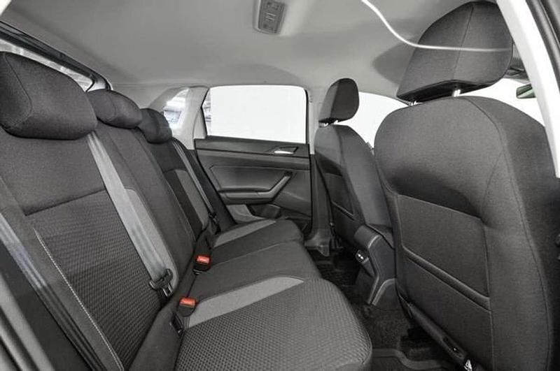 Usado VW Polo 95 CV (69 kW) 2023 Blanco Utilitario