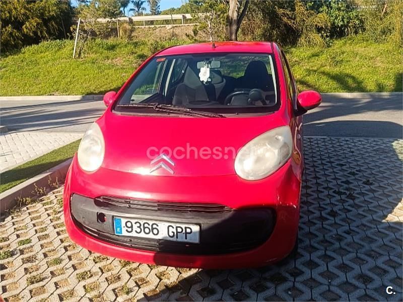 Usado Citroën C1 68 CV (50 kW) 2009 Rojo Utilitario