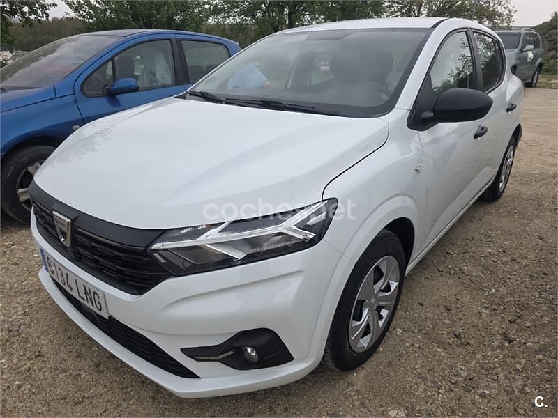 Usado Dacia Sandero Essentiel 91 CV (66 kW) 2021 Blanco Berlina