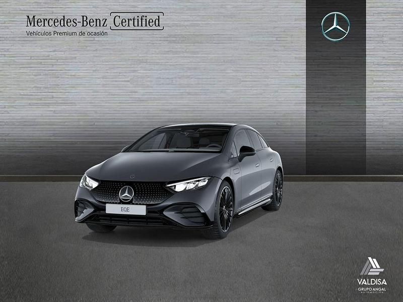 Gris Usado 2022 Mercedes EQE350 AMG line Berlina | 53.500 € (Un poco caro) - Imagen 1/4
