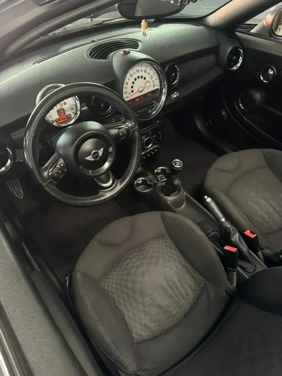 Usado Mini Cooper SD Roadster 143 CV (105 kW) 2012 Gris Descapotable