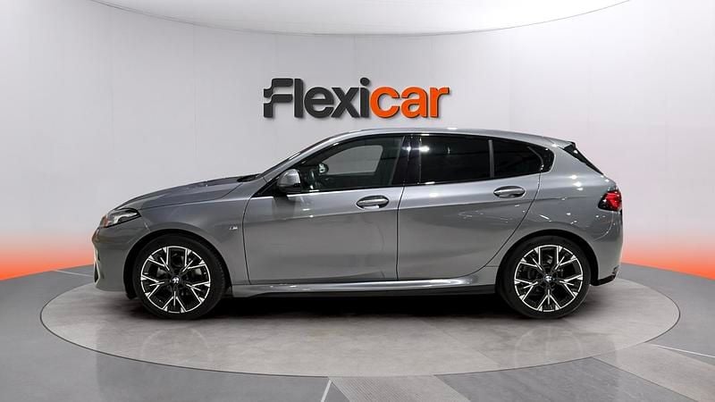 Usado BMW 120 163 CV (119 kW) 2025 Gris Utilitario