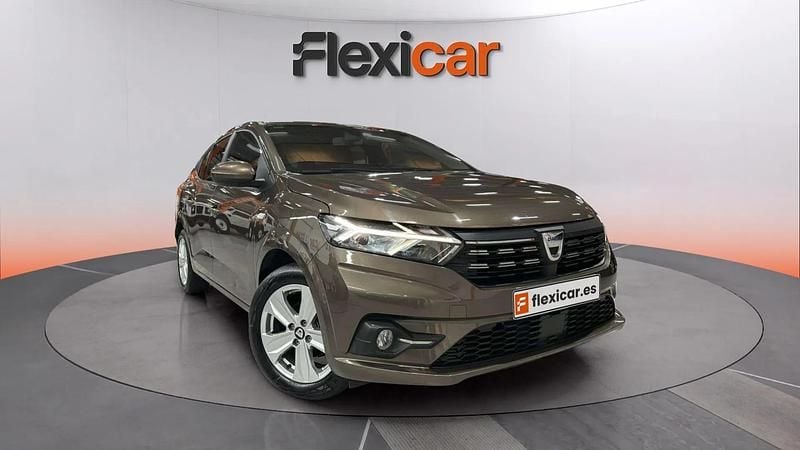 Usado Dacia Logan Comfort 100 CV (73 kW) 2021 Beige Berlina