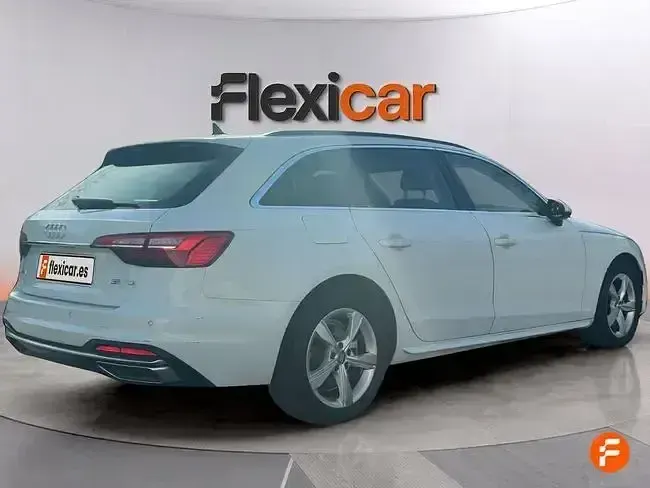 Usado Audi A4 Advanced Plus 136 CV (100 kW) 2020 Blanco Familiar