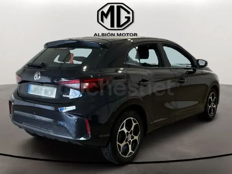 Usado MG MG3 Comfort 116 CV (85 kW) 2025 Negro Utilitario