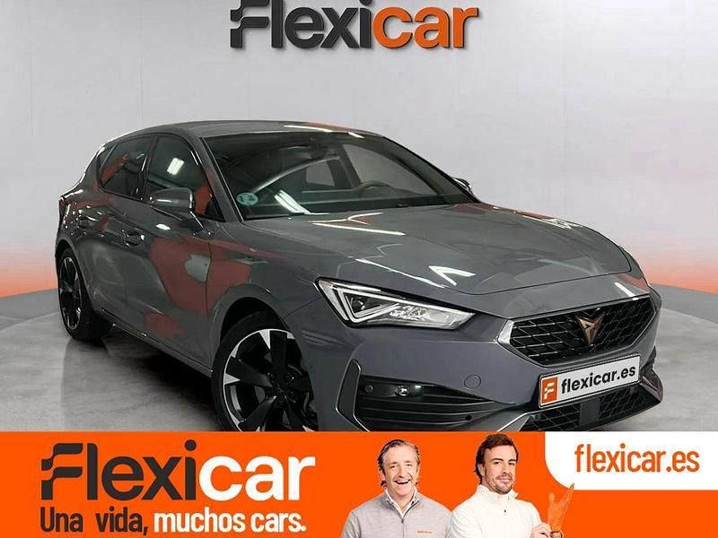 Gris / plata Usado 2023 Cupra Leon Berlina | 27.990 € (Precio justo) - Imagen 1/4