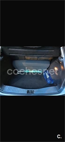 Gris / plata Usado 2007 Ford C-MAX Trend Monovolumen | 5200 € (Un poco caro) - Imagen 1/4