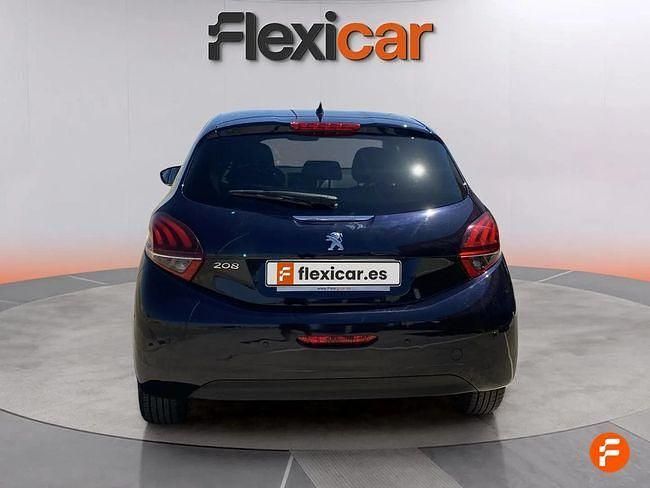 Usado Peugeot 208 GT-line 100 CV (73 kW) 2017 Azul Utilitario