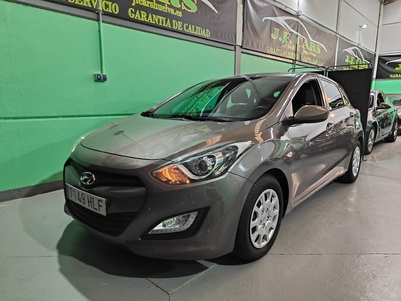 Brugt Hyundai i30 100 HK (73 kW) 2012 Beige Sedan