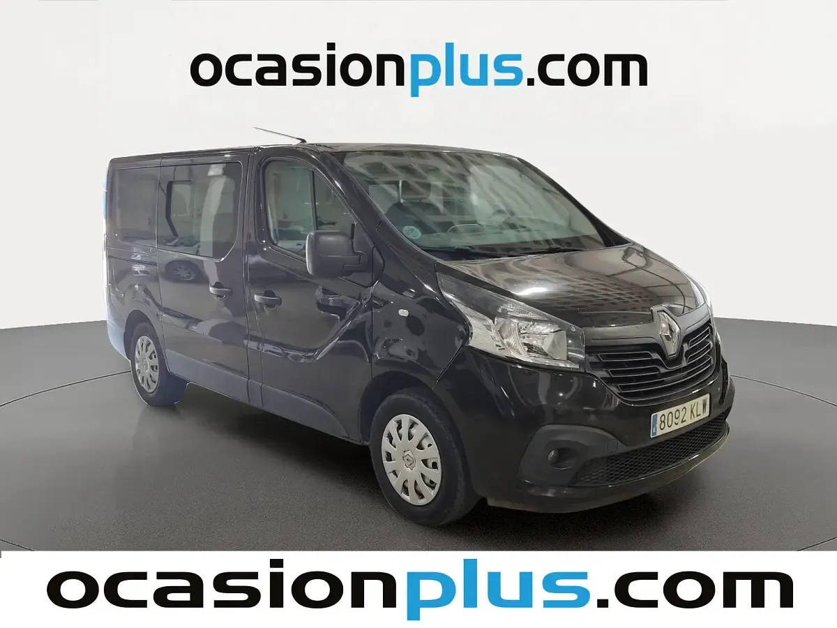 Usado Renault Trafic 145 CV (106 kW) 2018 Negro Monovolumen