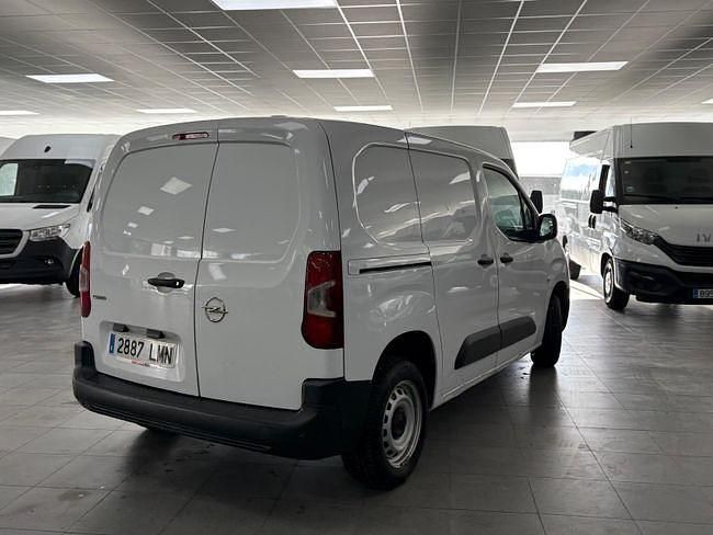 Usado Opel Combo S 102 CV (75 kW) 2022 Blanco Monovolumen