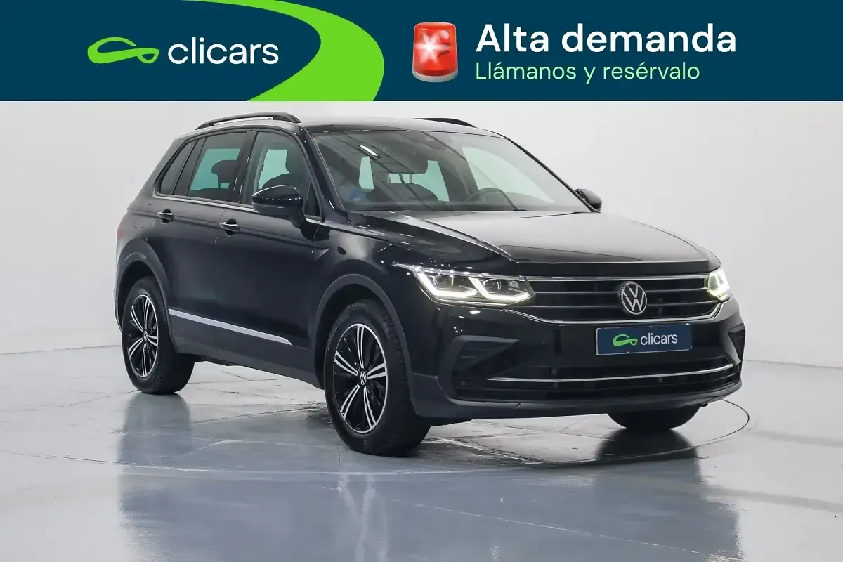 Usado VW Tiguan Life 150 CV (110 kW) 2023 Negro SUV