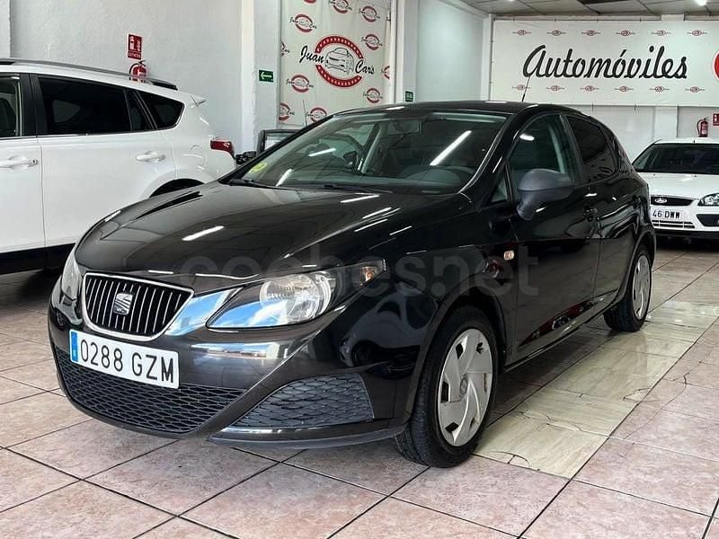 Usado Seat Ibiza Reference 90 HP (66 kW) 2010 Preto Sedan