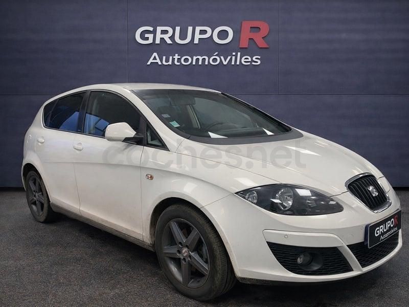 Usado Seat Altea I-Tech 140 CV (102 kW) 2015 Blanco Monovolumen
