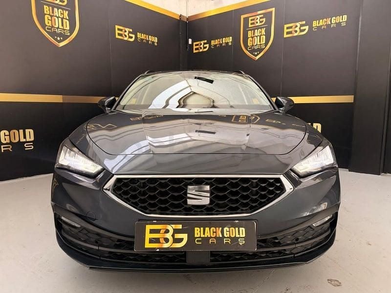 Begagnad Seat Leon Style 150 HK (110 kW) 2022 Grå Kombi