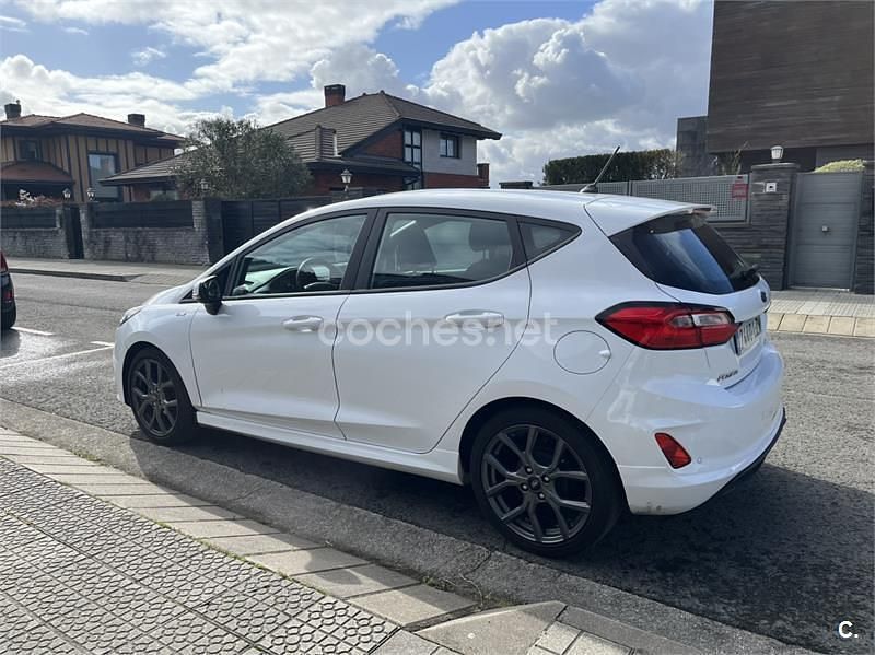 Usado Ford Fiesta ST-Line 125 CV (91 kW) 2022 Blanco Utilitario