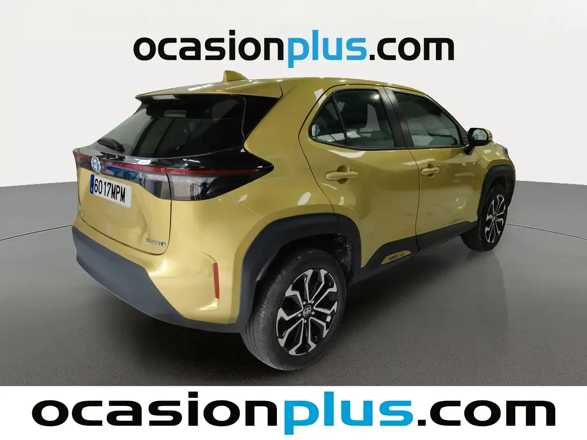Usado Toyota Yaris Hybrid Active 116 CV (85 kW) 2024 Otro Pickup/Camioneta
