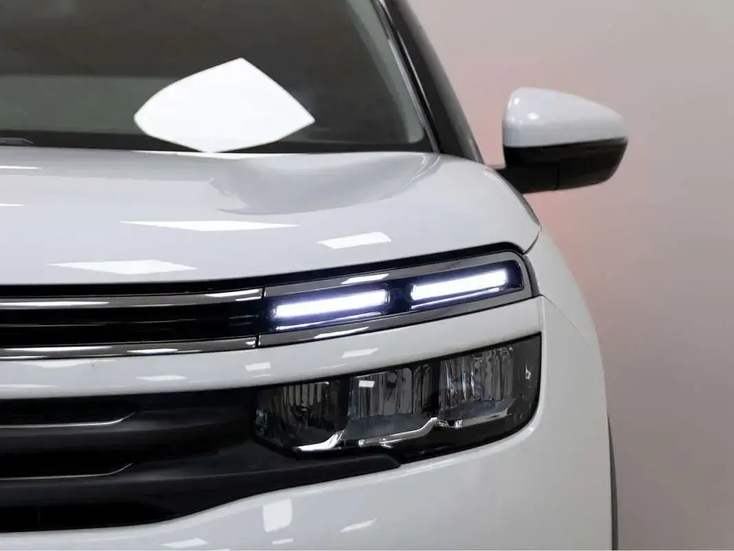 Usado Citroën C5 Aircross Feel 131 CV (96 kW) 2021 Blanco SUV