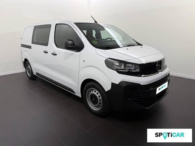 Usado Opel Vivaro 120 CV (88 kW) 2026 Blanco Monovolumen