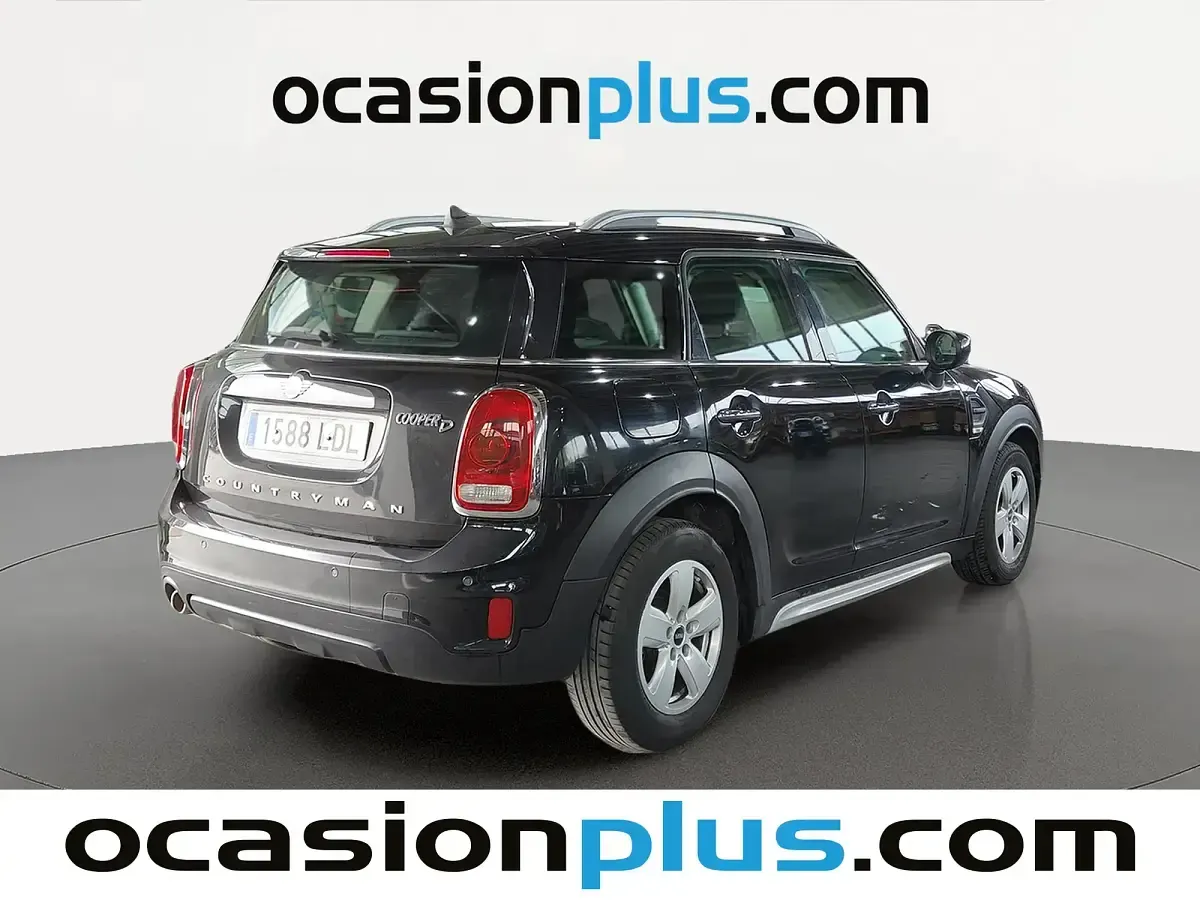 Używany Mini Cooper D Countryman 150 KM (110 kW) 2019 Czarny SUV