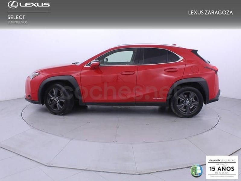 Usado Lexus UX Business Edition 184 CV (135 kW) 2019 Rojo SUV