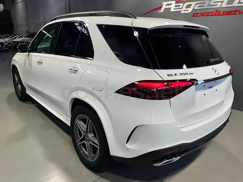 Usado Mercedes GLE350 de 333 CV (244 kW) 2025 Blanco SUV