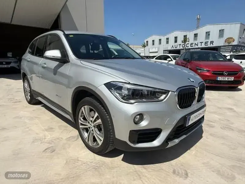 Usado BMW X1 190 CV (139 kW) 2018 Plateado SUV