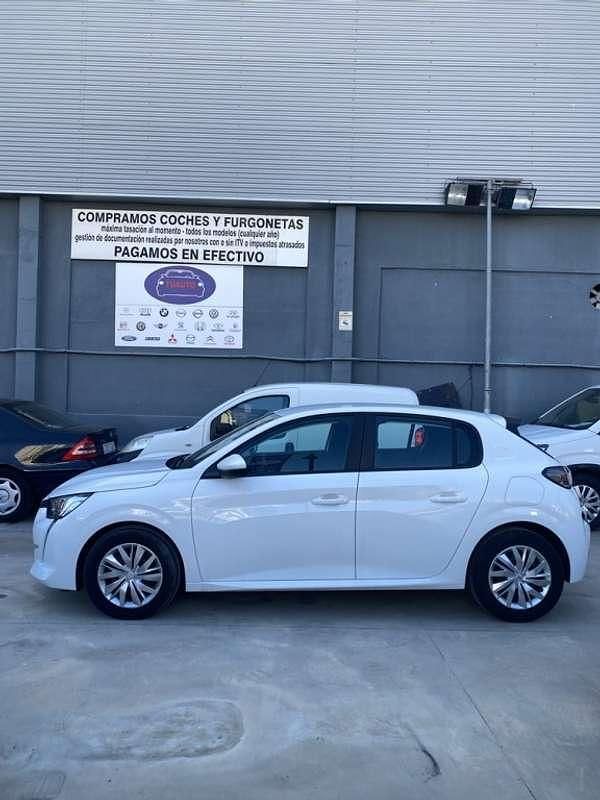 Usado Peugeot 208 Active 102 CV (75 kW) 2021 Blanco Utilitario