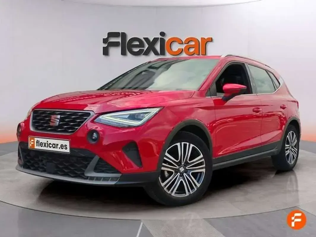 Usado Seat Arona FR 110 CV (80 kW) 2023 Rojo SUV