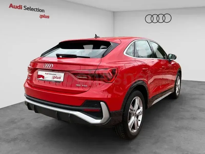Usado Audi Q3 Sportback S-Line 150 CV (110 kW) 2021 Rojo SUV