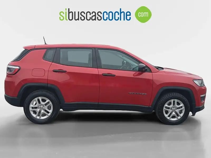 Usado Jeep Compass 140 CV (102 kW) 2019 Rojo SUV