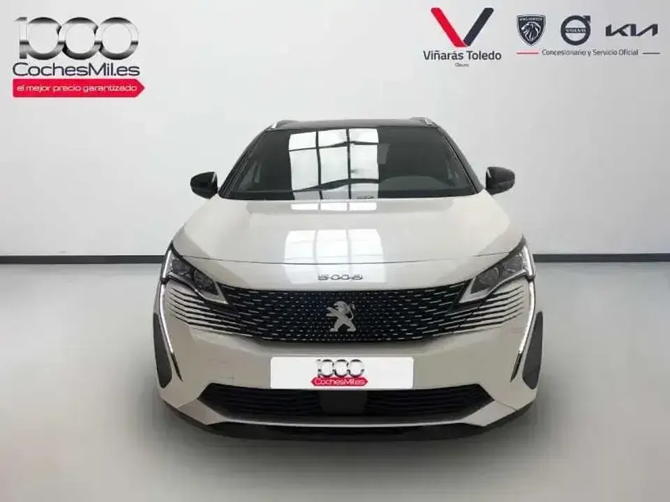 Usado Peugeot 5008 GT 130 CV (95 kW) 2023 Blanco SUV