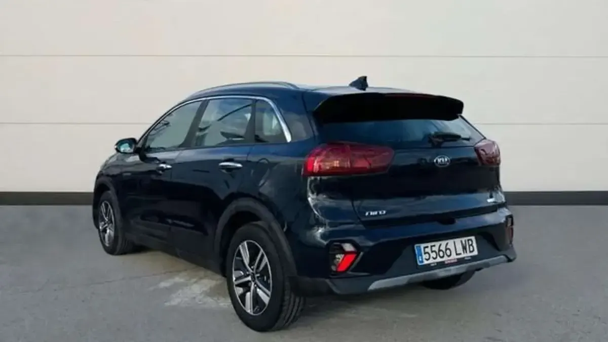 Usado Kia Niro 143 CV (105 kW) 2022 Azul SUV