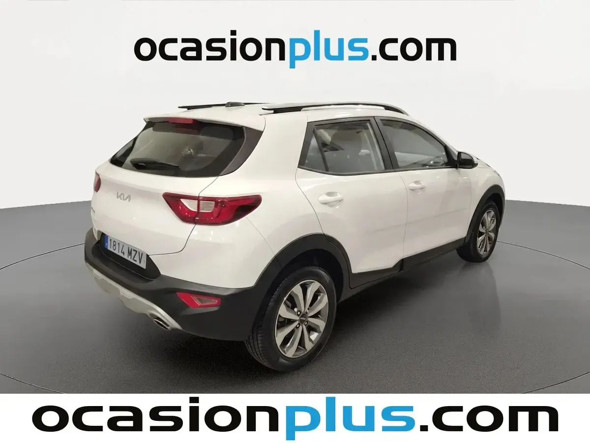 Usado Kia Stonic 101 CV (74 kW) 2025 Blanco SUV