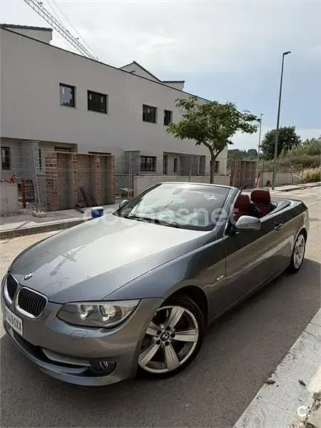 Usado BMW 330 245 CV (180 kW) 2010 Gris / plata Coupe