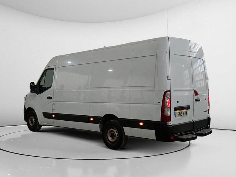 Usado Renault Master R.S. 145 CV (106 kW) 2023 Blanco Monovolumen